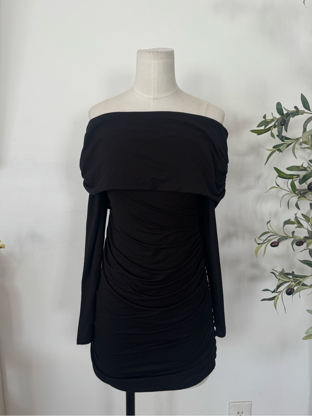 REFORMATION- Brooks Knit Dress Size Medium - Black